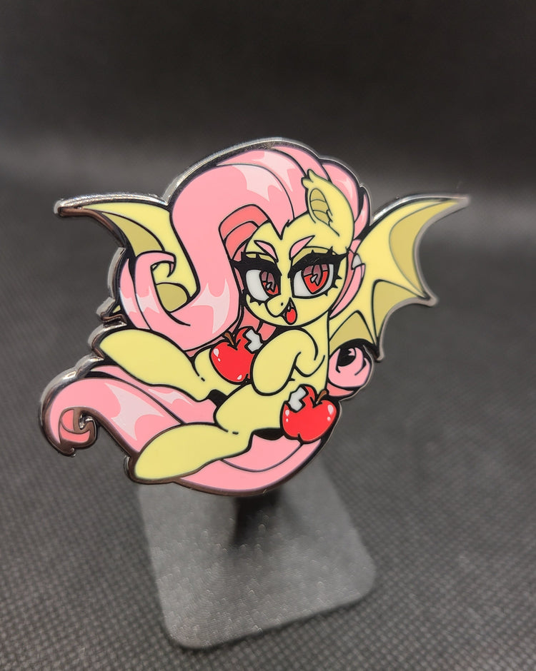 Flutterbat Pin