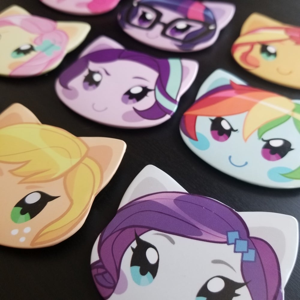 Equestria Girls Head Buttons